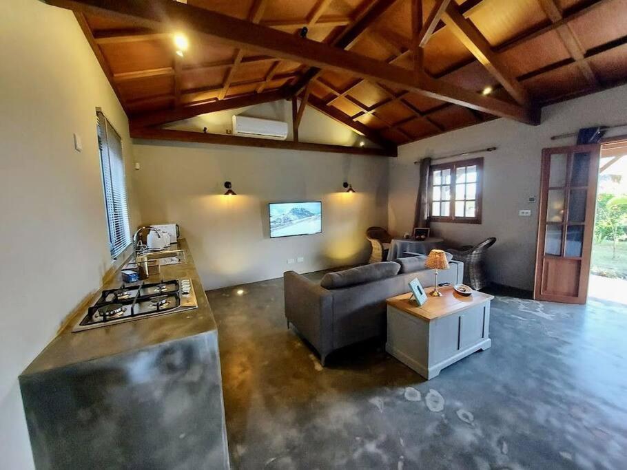 Lakaz Kannell - Vanilla Lodge, Secluded Outside Bath & Shower Infinity Pool Cap Malheureux Exterior foto